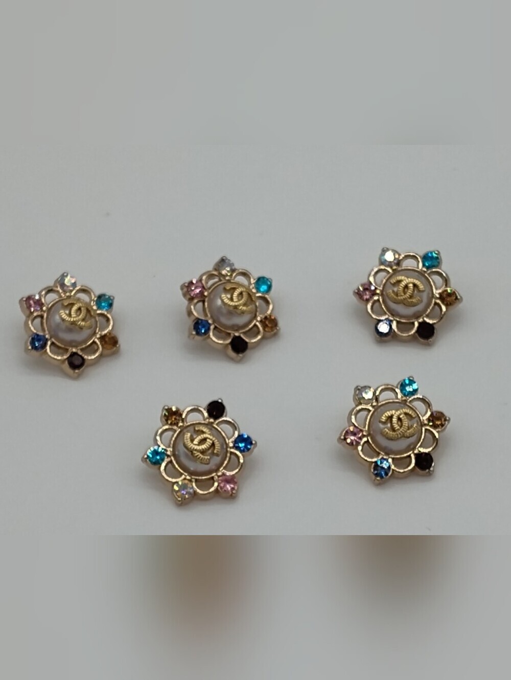 CHANEL Camellia CC Pearl Crystal Buttons Set of 5 Gold Tone Removed from Garment